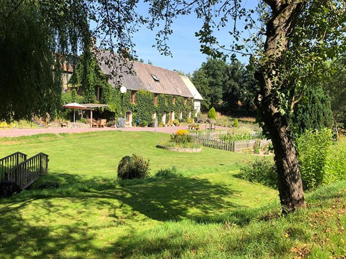 La Ferme Studio Apartments Condé-sur-Noireau Kültér fotó